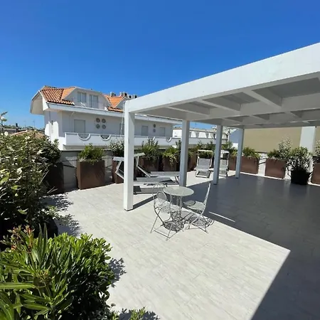 Appartamento Casa Plauto Attico Senza Cucina Without Kichen