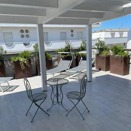 Apartment Casa Plauto Attico Senza Cucina Without Kichen Bellaria-Igea Marina