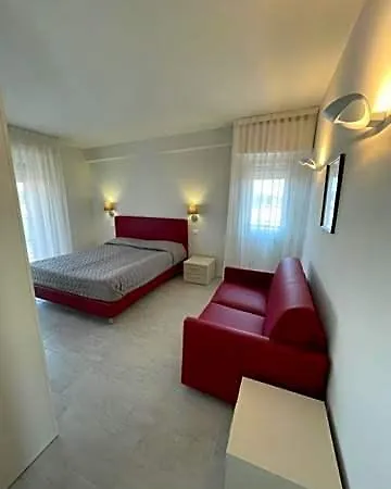 Casa Plauto Attico Senza Cucina Without Kichen Appartamento *