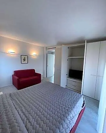 Casa Plauto Attico Senza Cucina Without Kichen Appartamento *